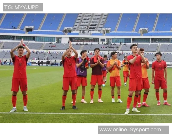 国足主帅候选人面试已进行三天结果将在本月内揭晓并计划重组