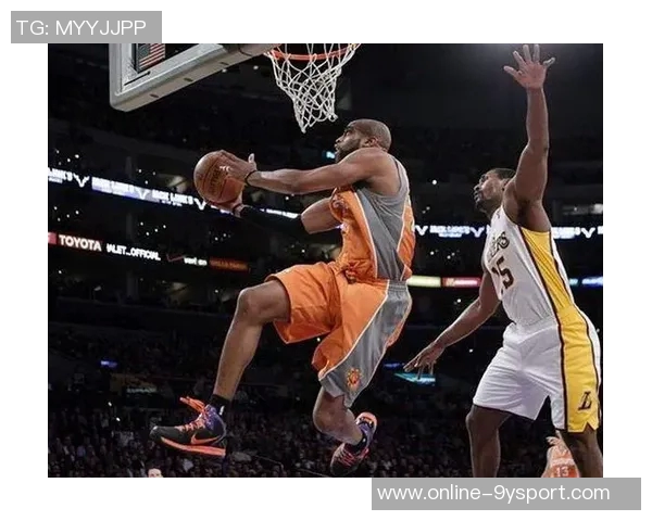 卡特布莱恩特展现灵动风采突破上篮得分引爆全场激情 卡特布莱恩特展现灵动风采突破上篮得分引爆全场激情