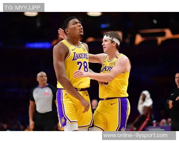 湖人热火首发对决维金斯阿德巴约强强联手东契奇里夫斯迎战挑战