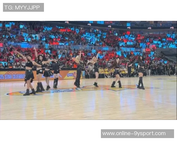 篮网中国官方拉拉队Brooklyn8签约中国经理人杨舒越引发热议