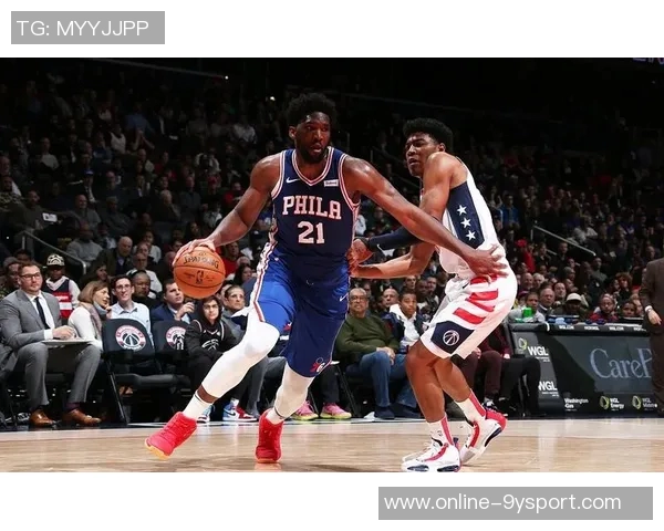 恩比德首节表现惊艳7投4中砍下13分1篮板1助攻状态火热引发全场关注